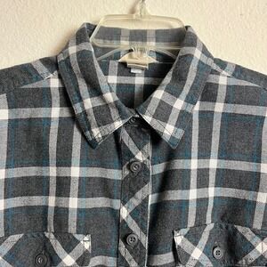 Men's Duluth Medium Gray‎ Plaid Flannel Shirt Long Sleeve Button Down Casual